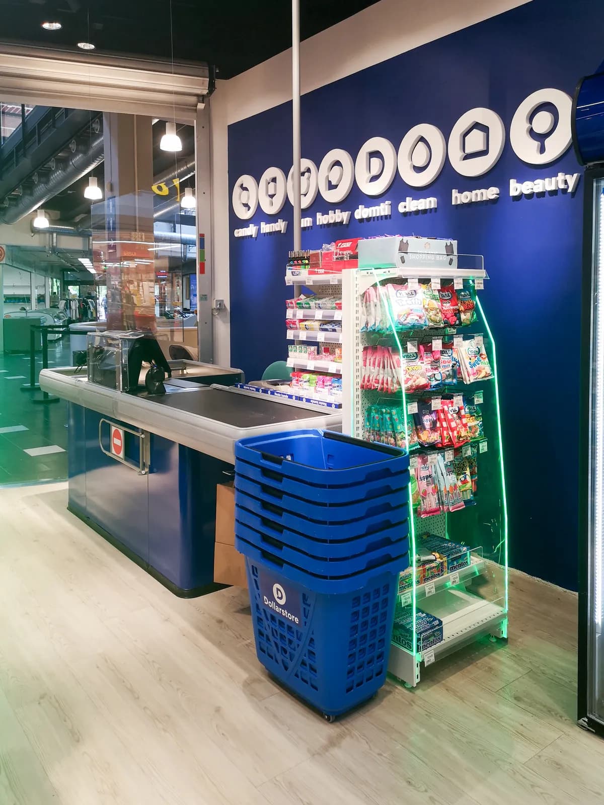 Proyecto DollarStore de Modern Expo en Noruega - imagen 3